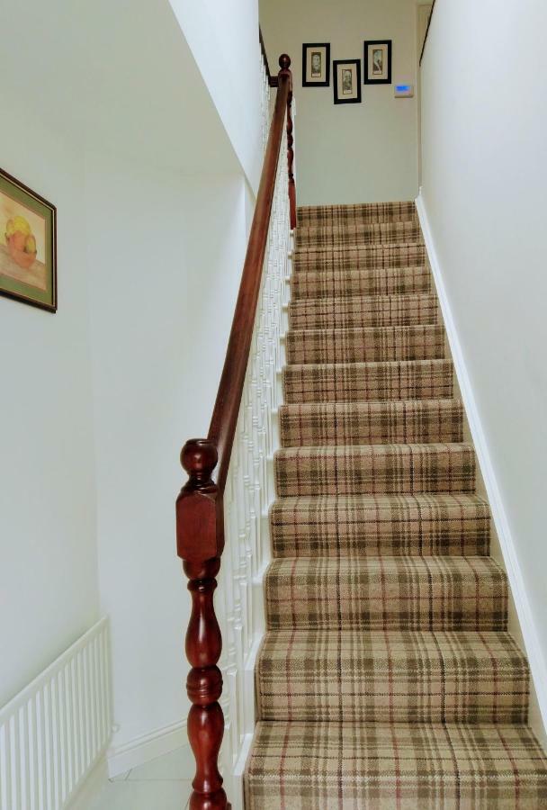 The Hollies Apartment Adare Bagian luar foto